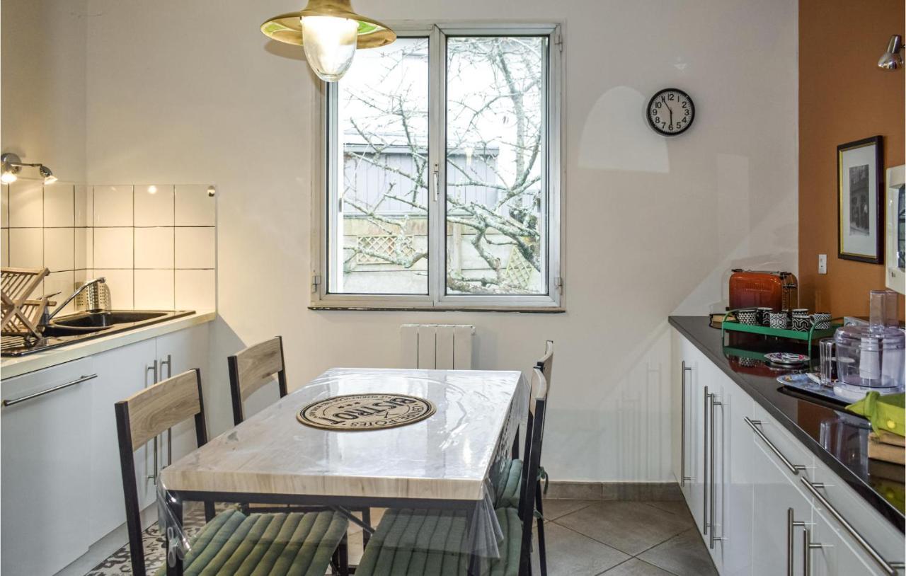 Awesome Home In Paimpol With Kitchen Exteriör bild