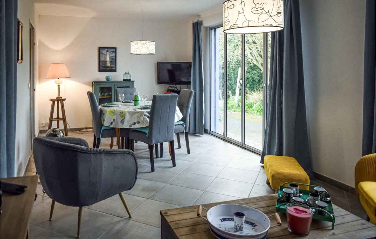Awesome Home In Paimpol With Kitchen Exteriör bild